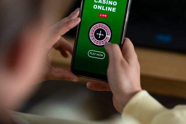 Close-up of live dealer hands during a Teen Patti round